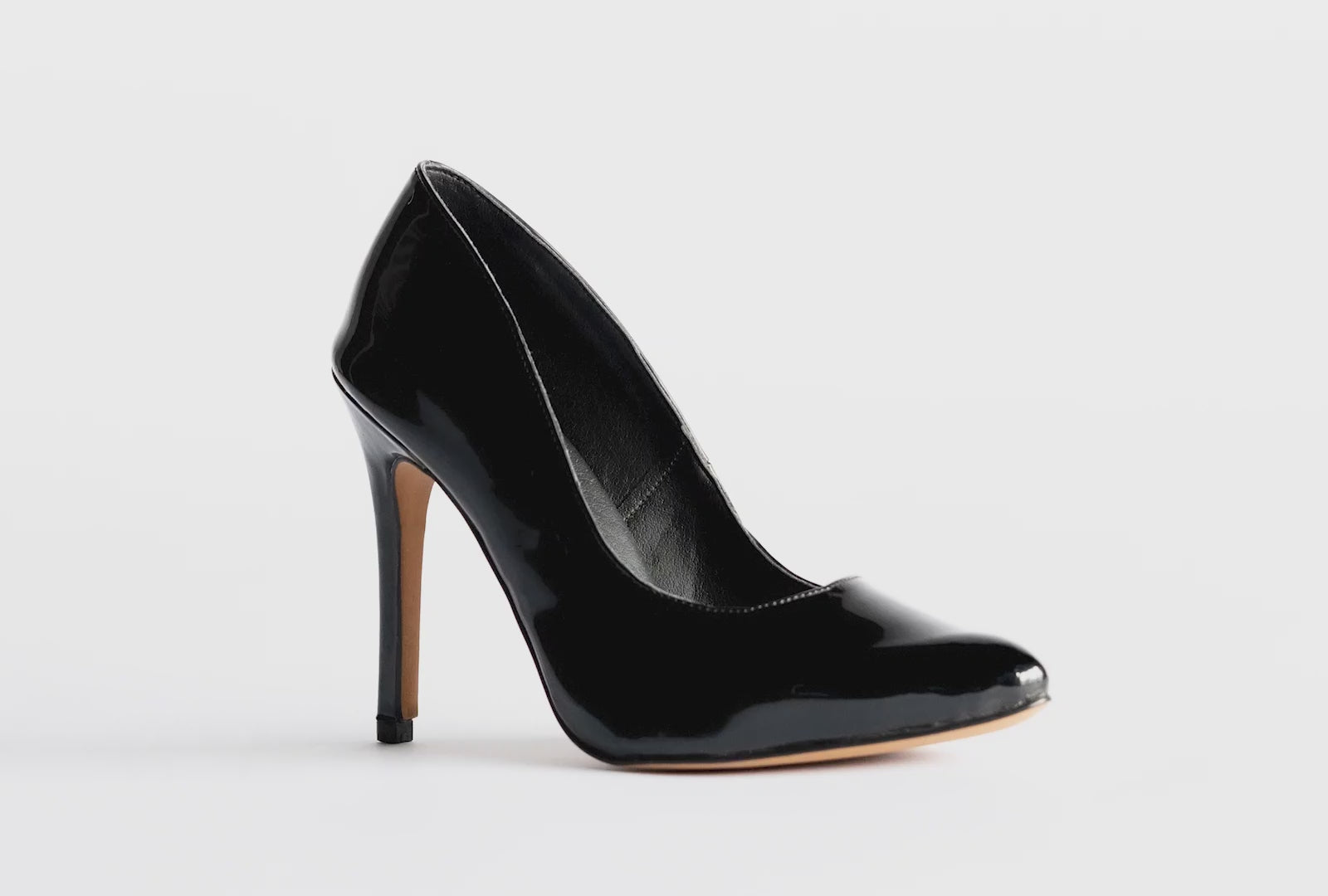 Pumps Charol Negro - Pre-Orden